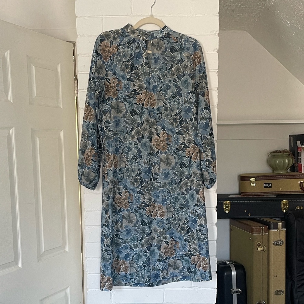 Vintage 1970s D’Allaird's Blue High-Neck Floral Midi Dress